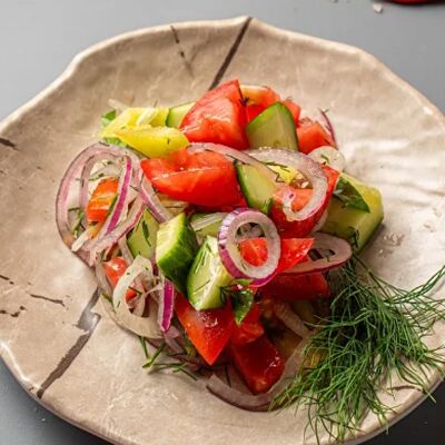 Салат из свежих овощей в Шашлыкофф Grill BBQ по цене 498 ₽