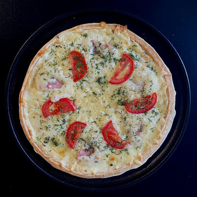 Пицца Пикантная(20см) в Съедим всё по цене 399 ₽