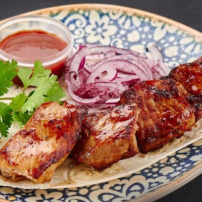 Шашлык из свинины в Chief Kebab по цене 499 ₽