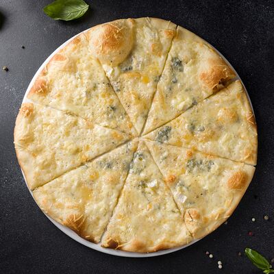 Пицца четыре сыра в Шале Берёзка по цене 1400 ₽