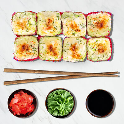 Запеченный с лососем Xxl в Унимэ суши по цене 879 ₽