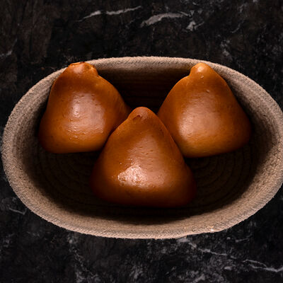 Пирожок с картофелем и луком в Наша хвоя по цене 80 ₽