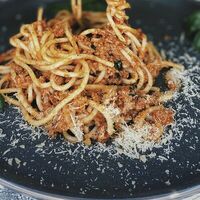 Спагетти Болоньезе в Гастробар DOM