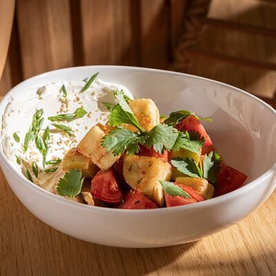 Салат с хрустящими баклажанами и каймаком в Lali по цене 920 ₽