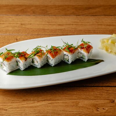 Ролл с креветкой и угрем в Колбасный цехМагадан по цене 740 ₽