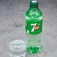 Прохладительный напиток 7-up в Terra