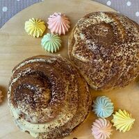 Булочка Синнабон в Bakery
