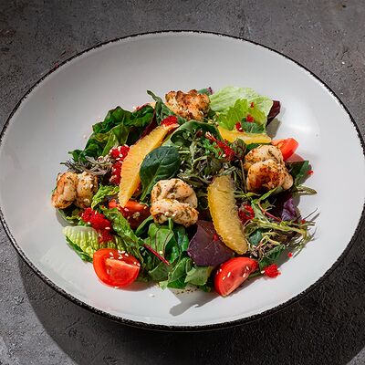 Креветки и апельсин в UMI Asian kitchen & bar по цене 920 ₽