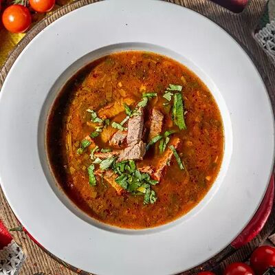 Суп харчо из говядины в Хачапури по цене 570 ₽