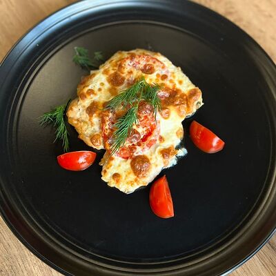 Грудка запеченная с сыром в AG-кафе по цене 220 ₽