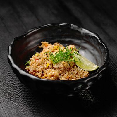 Рис чикен карри в Tate izakaya по цене 610 ₽