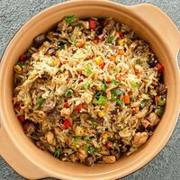 Жареный рис с говядиной и лососем в See Asia