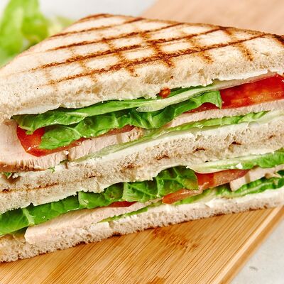 Сэндвич с курицей в Bazar по цене 189 ₽