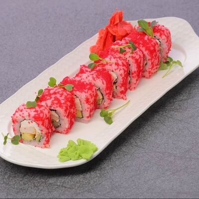 Ролл Калифорния с курицей в Mir love по цене 678 ₽