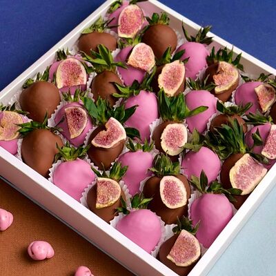 Клубника в шоколаде Шоколадный инжирв Mosfresa по цене 5290