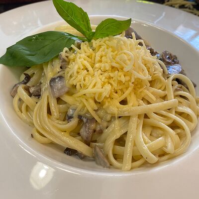 Паста с грибами в Business Food по цене 290 ₽