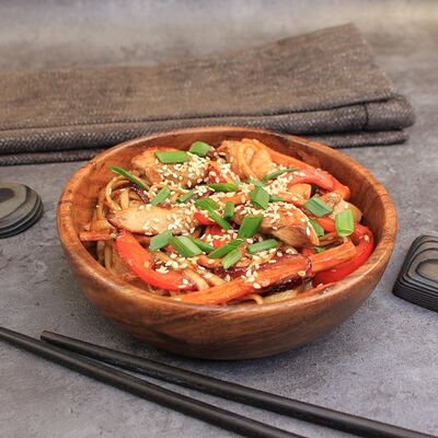 Wok c курицей в 7Sushi по цене 469 ₽