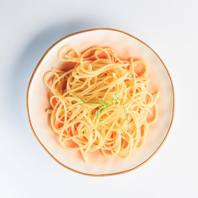 Макароны спагетти отварные 0,100 в Семейный ресторан Tiki&Taki по цене 90 ₽