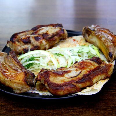 Шашлык из свиных ребер в MisLavnes по цене 470 ₽