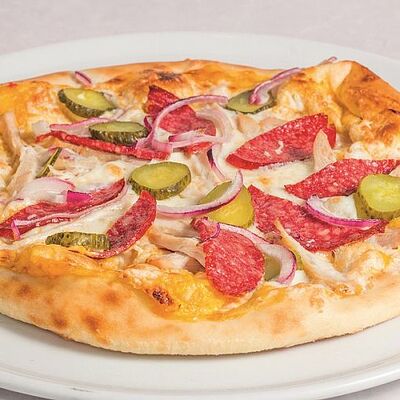 Пицца по-деревенски в Луиджи & Тосё по цене 259