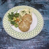 Куриные котлетки с картофельным пюре детские в Усадьба