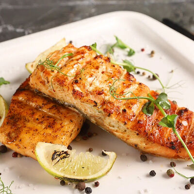 Семга на гриле с пюре в Full House по цене 1800 ₽