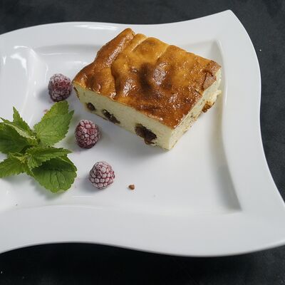 Запеканка творожнаяв Рябина kitchen по цене 160 ₽