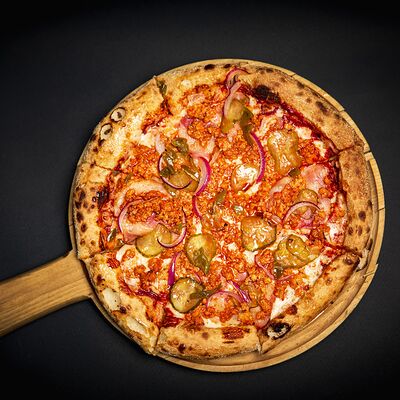 Пицца Фермерскаяв Rebro мясо & бургеры по цене 950 ₽