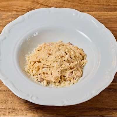 Паста Карбонара в Кафе Итальянцы по цене 630 ₽