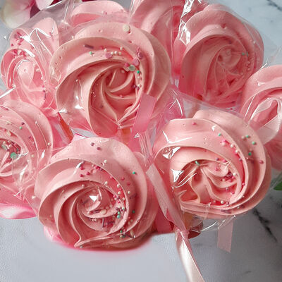 Безе на палочке розовое в Чародейка сладостей по цене 1000 ₽