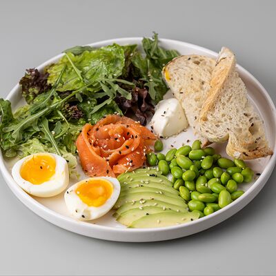 Завтрак с лососем в Not Only Coffee по цене 720 ₽