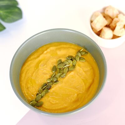 Тыквенный крем-суп в Pokemania по цене 529 ₽