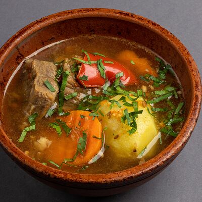 Шурпа с телятиной в Белый барашка по цене 462 ₽