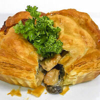 Куриный пирог в Bon Bon