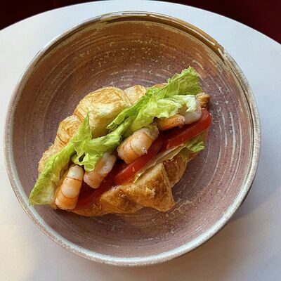 Круассан с креветками в Блеск по цене 350