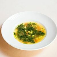 Овощной суп Минестроне с фасолью и шпинатом в Беллуччи
