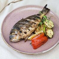 Дорада на гриле в Kiss