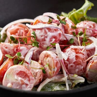 Черри салат в По Чесноку по цене 401 ₽