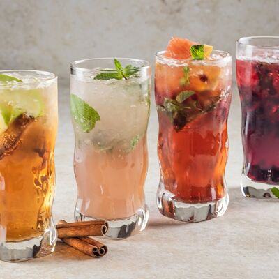 Освежающие коктейли на основе крафтовых Bio Lemonade в Jager restopub по цене 350 ₽