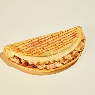 Закрытая Пицца Гавайская в Shaurma City по цене 366 ₽