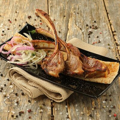 Шашлык из антрекота бараньего в Шашлык мечты Красноярск по цене 1200 ₽