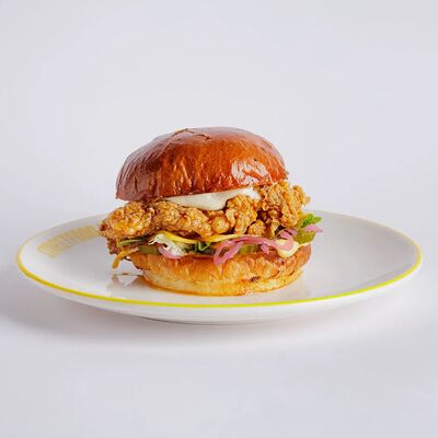 Хани баттер бургер в Coco по цене 3700 ₸