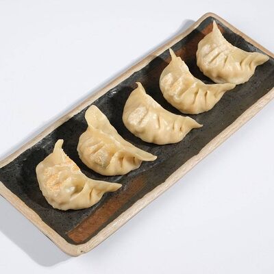 Гедза с лососем в Tao Sushi Lab по цене 830 ₽