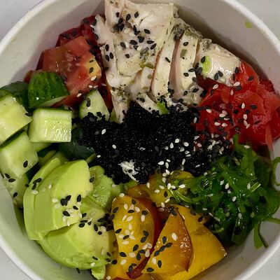 Поке с курочкой в Yellowman по цене 600 ₽