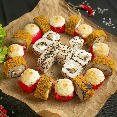 Сет Ассорти в Дом роллов по цене 715 ₽