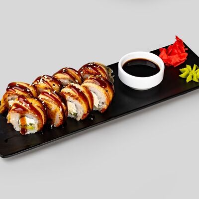 Ролл Канада в Basilic -Территория Вкусной Еды по цене 3845 ₸