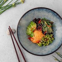 Поке с лососем в WokPho