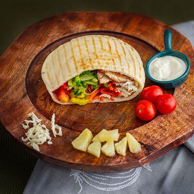 Гавайская в пите в #Шаверма_хауз по цене 410 ₽