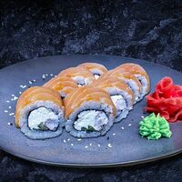 Филадельфия с креветкой в Dada sushi