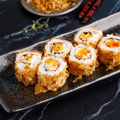 Ролл Бонито с угрем в Баклажан в ТЦ 